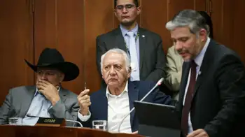 Ministro de Salud, Guillermo Alfonso Jaramillo en el debate de la reforma a la salud Reforma a la salud: gobierno dice que oposición la bloquea