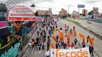 Maestros no podrán marchar en Bogotá Acuerdo entre ADE y Distrito: ¿defensa de los niños o ataque a derechos sindicales?