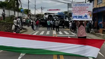Protestas en la vía La Mesa completan 24 horas Protestas en la vía La Mesa completan 24 horas: esto se sabe