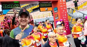 Carrera de la Solidaridad en homenaje a Nydia Quintero y Miguel Uribe. Carrera de la Solidaridad celebró 50 años de historia con un homenaje eterno a Nydia Quintero y Miguel Uribe