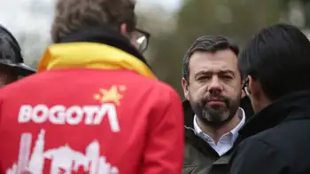 Menor hallado muerto enfrenta versiones de familia y Alcaldía Versiones encontradas entre familiares de niño secuestrado y la Alcaldía de Bogotá