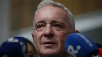 Formalizan captura del expresidente Álvaro Uribe Uribe, en prisión domiciliaria: quedó formalizada la captura