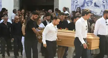 Funeral de Diogo y André Silva Diogo y André Silva: despedida entre lágrimas, aplausos y ovación eterna