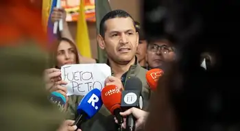 Exministro Daniel Palacios La propuesta de Palacios al inscribir su comité en la Registraduría