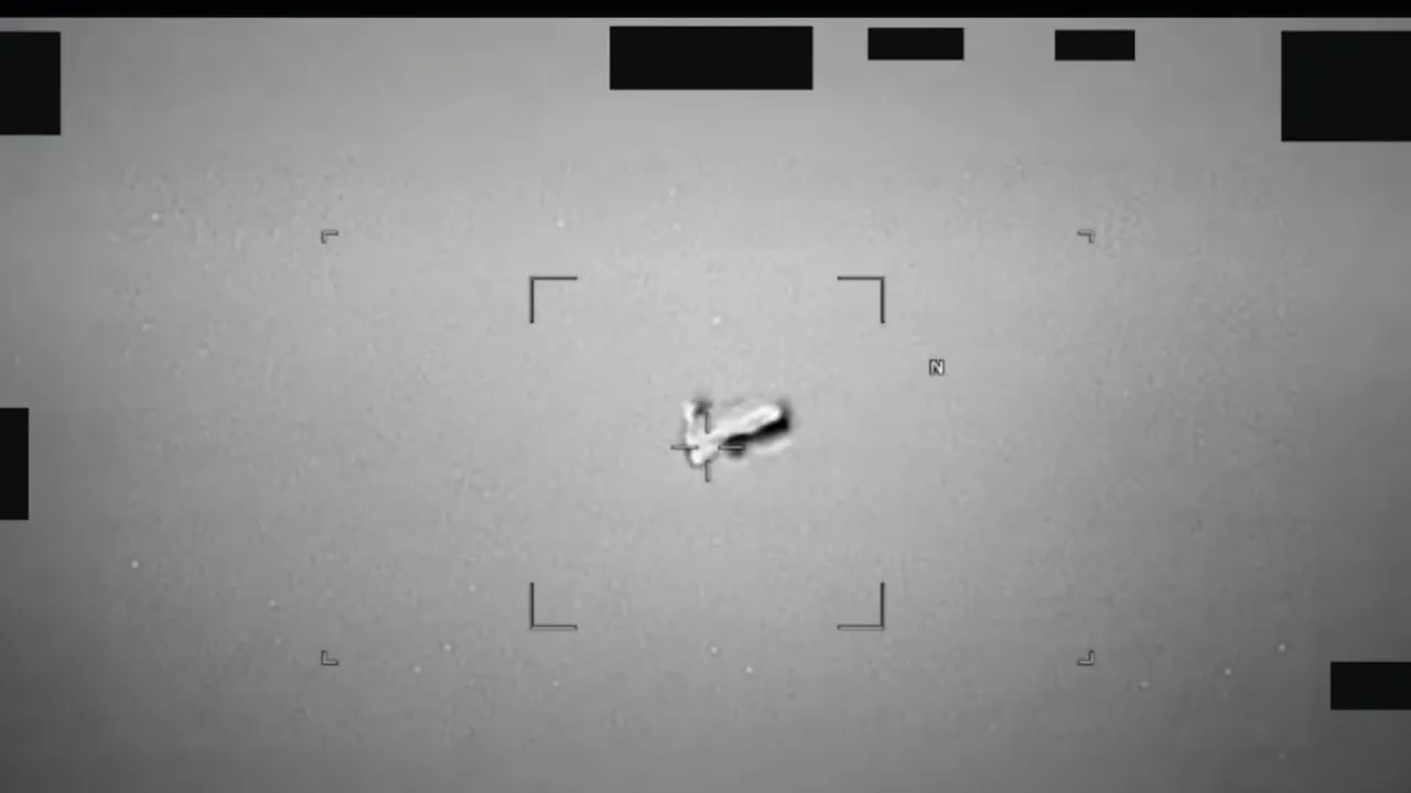 Imágenes sobre ovnis y vida extraterrestre publicadas por el Pentágono. Estados Unidos publica fotos y videos inéditos sobre vida extraterrestre y ovnis