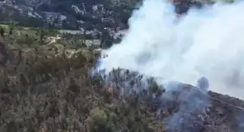 Incendio forestal Cucunubá, Cundinamarca Video | Cucunubá, Cundinamarca, bajo fuego: grave incendio forestal preocupa a la región