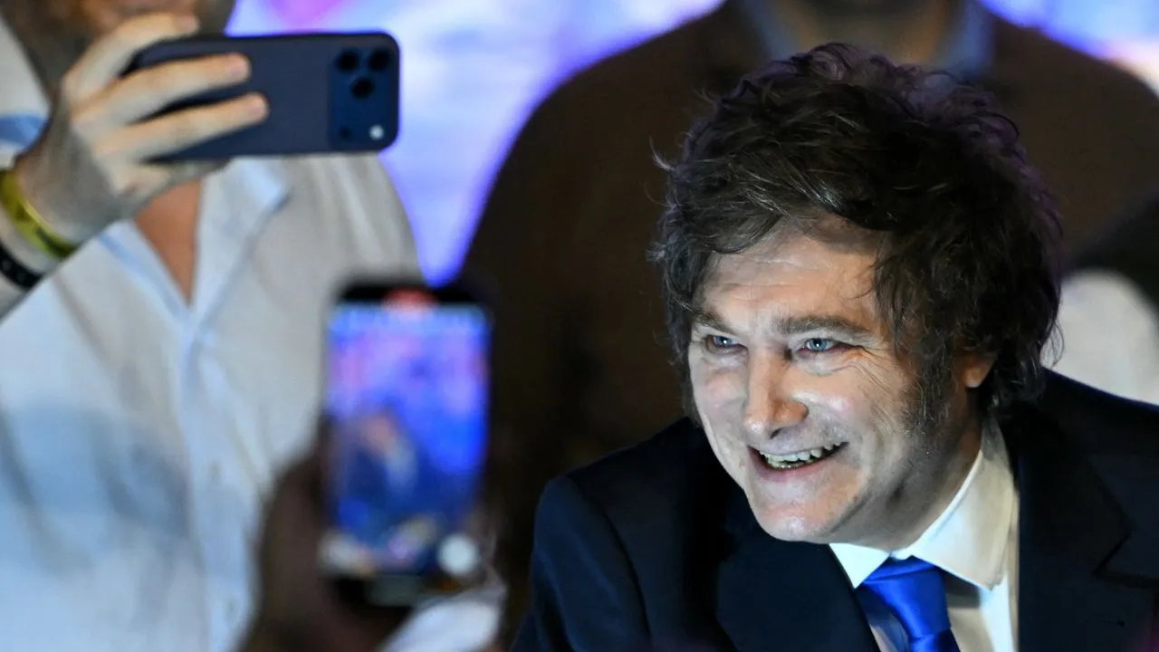 Javier Milei, presidente de Argentina, sorprendió con triunfo en las legislativas Javier Milei sorprende con victoria de su partido en las legislativas de Argentina
