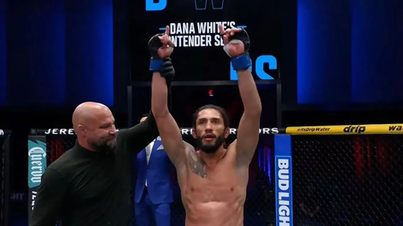 Javier Reyes Video | El colombiano Javier ‘Blair’ Reyes, poseído por Conor McGregor, en la UFC