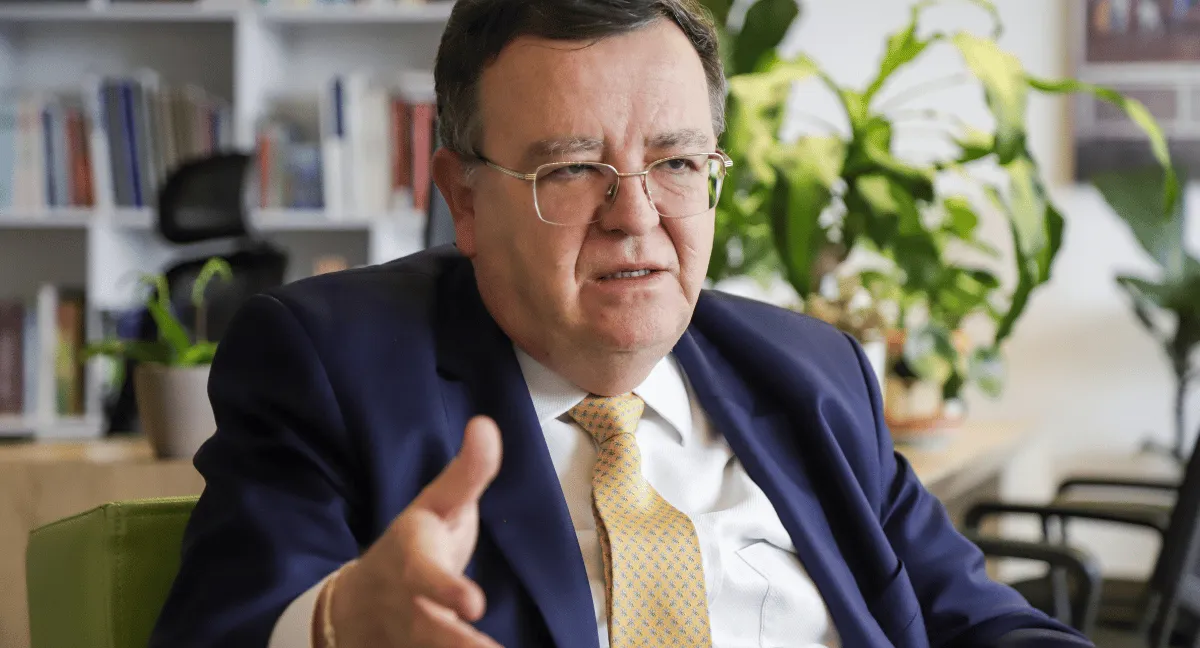 Jep reveló honorarios de los abogados del último secretariado de las Farc. La JEP sacó papel y lápiz y reveló cuánto cobra cada abogado del último Secretariado de las Farc
