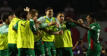 John Arias Jhon Arias lanzó un nuevo mensaje a Néstor Lorenzo: golazo con Palmeiras