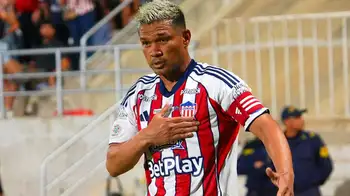 Junior vs Palmeiras A Junior lo arrolló Palmeiras en el segundo tiempo, pero se estrenó con un 1-1 en la Libertadores