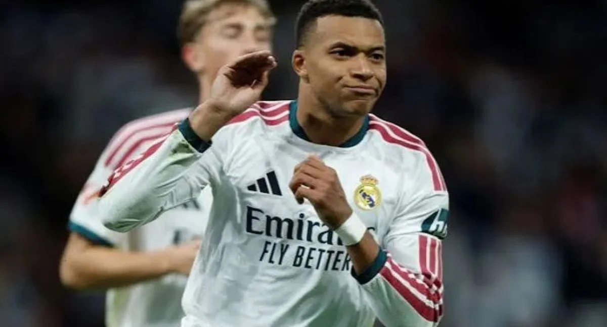 Kylian Mbappé Video | Poesía de Bellingham y Camavinga en el Camp Nou y Mbappé le anotó doblete al Barcelona