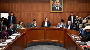 La Comisión Séptima aprobó una proposición que frena la reforma a la salud Sin claridad en la plata, Congreso no avanzará en la reforma a la salud