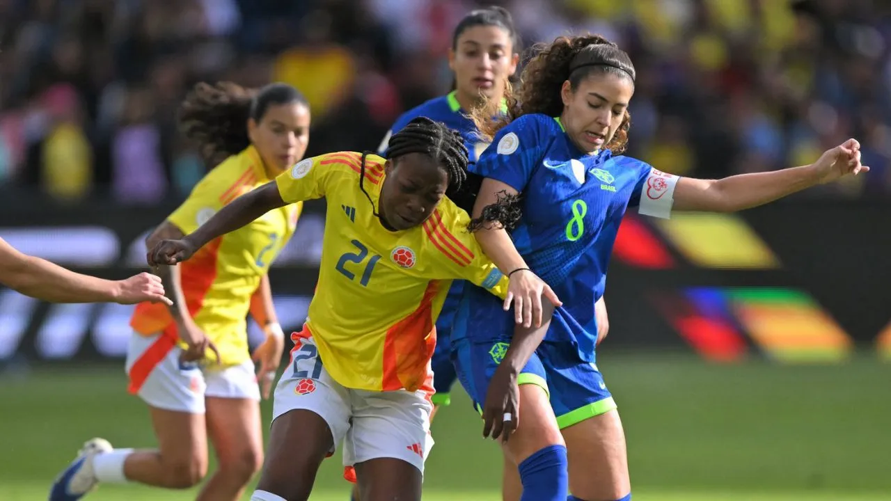 La Selección Colombia femenina cae ante Brasil en la Copa América Brasil vuelve a ser la verduga de la Selección Colombia Femenina: así se perdió la copa