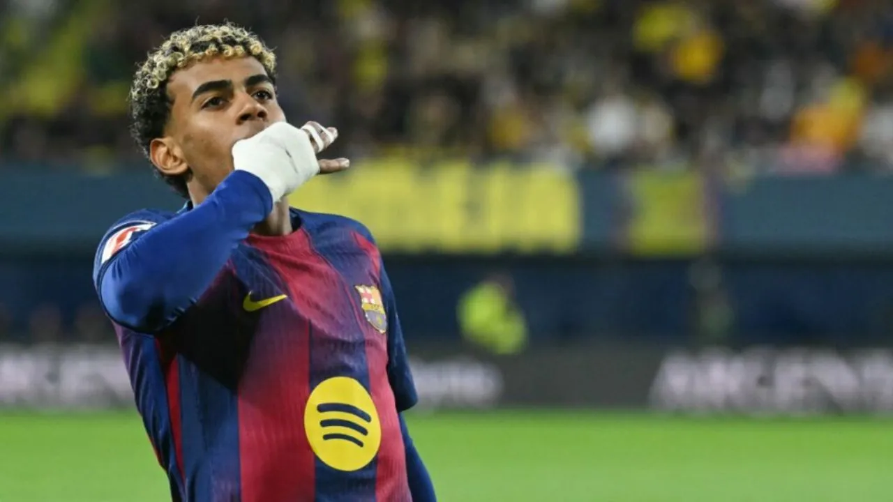 Lamine Yamal Video | Lamine Yamal pulverizó un récord con su tremendo triplete contra Villarreal