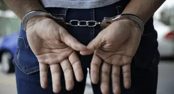 Madre señalada de abusar de su hija de 9 años fue capturada en Cali (Valle del Cauca). Insólito caso en Cali: un ladrón robó un celular y destapó el presunto abuso de una niña por su mamá