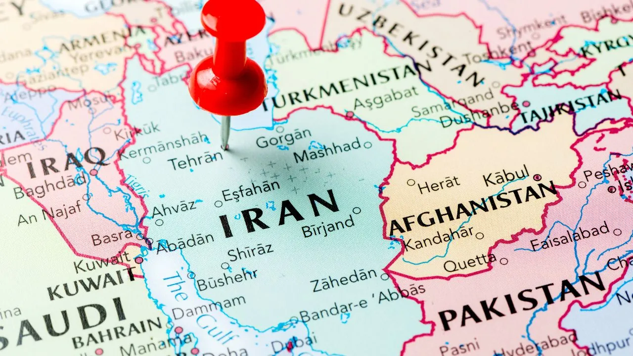 Mapa de Irán que está bajo protestas Irán vuelve a estallar: protestas se multiplican pese al apagón de internet y dejan decenas de muertos