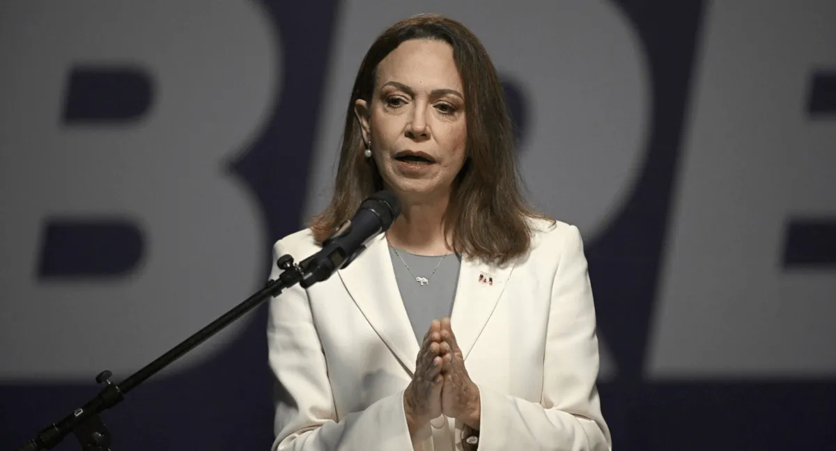 María Corina Machado agradeció a Trump en su primera rueda de prensa en Venezuela. Machado agradeció a Trump, pero cuestionó la transparencia del acuerdo petrolero con EE. UU.