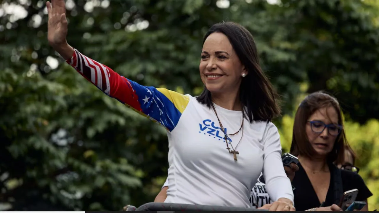 María Corina Machado, líder y opositora venezolana. Quién es María Corina Machado: líder opositora venezolana y Nobel de la Paz 2025