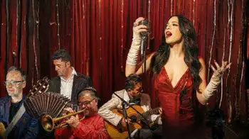 Natalia Bedoya - Romance Música en las tablas: El concierto que Natalia Bedoya propone en la intimidad de un teatro