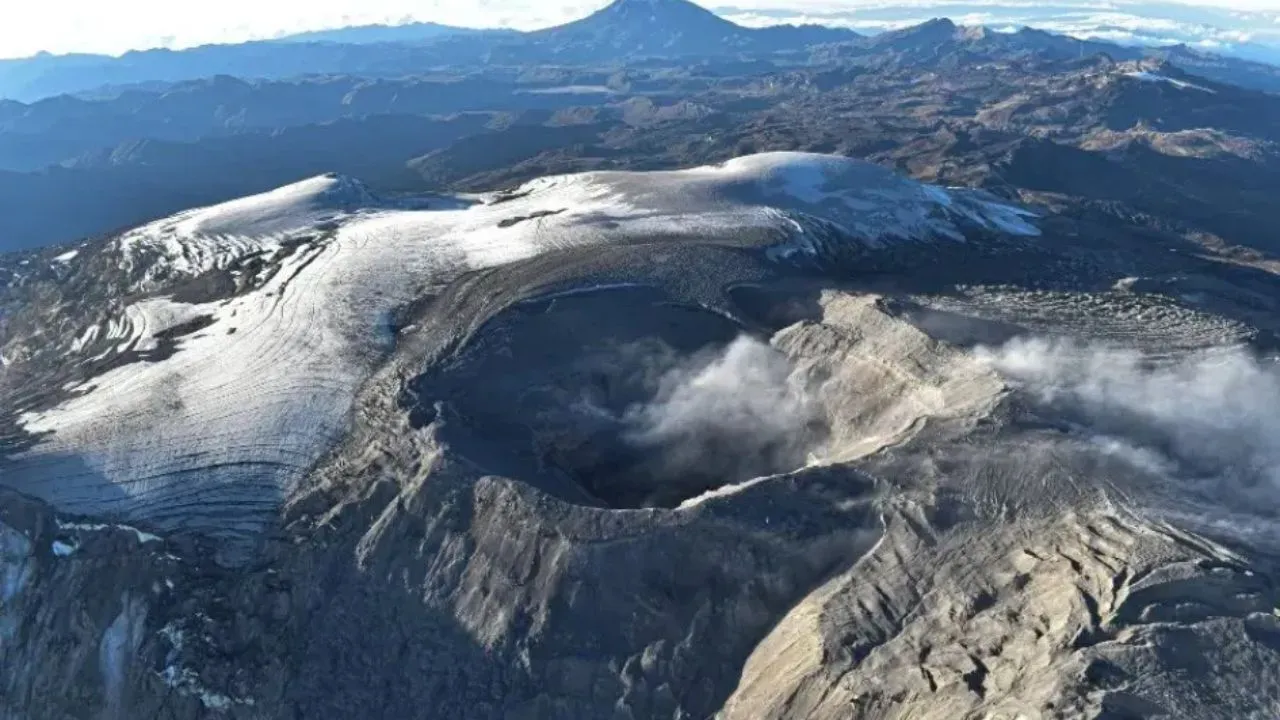 Nevado del Ruiz, epicentro de la tragedia de 1985. ‘Armero: 40 años con ciencia volcánica’, el documental que revive la tragedia y el aprendizaje del Nevado del Ruiz
