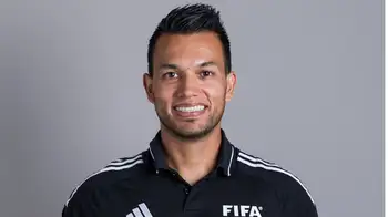Nicolás Gallo Colombia sí estará en la final del Mundial: él es Nicolás Gallo, el AVAR de España vs. Argentina