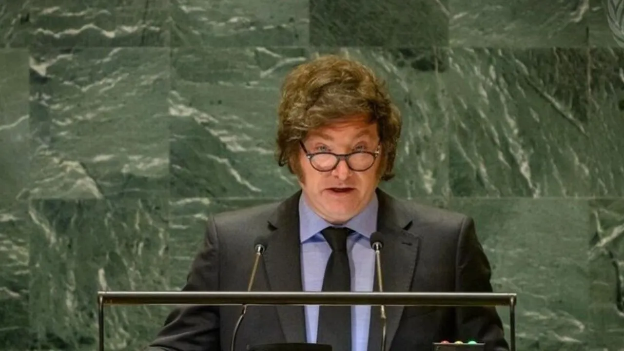 Nuevo decreto de Milei contra extranjeros que tengan discursos de odio genera preocipación Extranjeros que expresen odio a Argentina no entrarían al país: el decreto de Milei