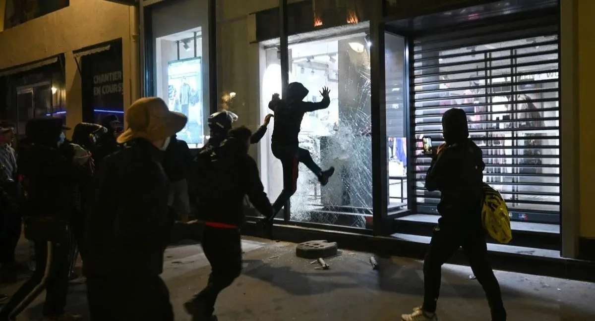Países de Europa registran multitudinarias manifestaciones. Ola de protestas sacude Europa: manifestantes salen a las calles en Francia, Italia, Bélgica y más