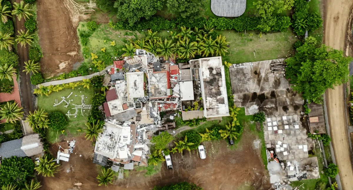 Panamá intensificó el envío de ayuda a las provincias afectadas por el terremoto de 7,7. Panamá intensifica el envío de ayuda a las zonas del terremoto, que dejó más de 2.000 damnificados