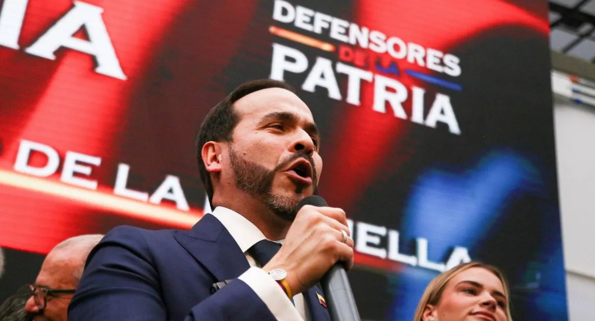Partido del presidente buscará fusionarse con otros partidos Defensores de la Patria, partido del presidente, buscará fusionarse con otros dos partidos