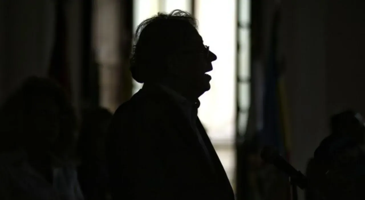 Petro El presidente cuestiona a varios de sus ministros por “traición”