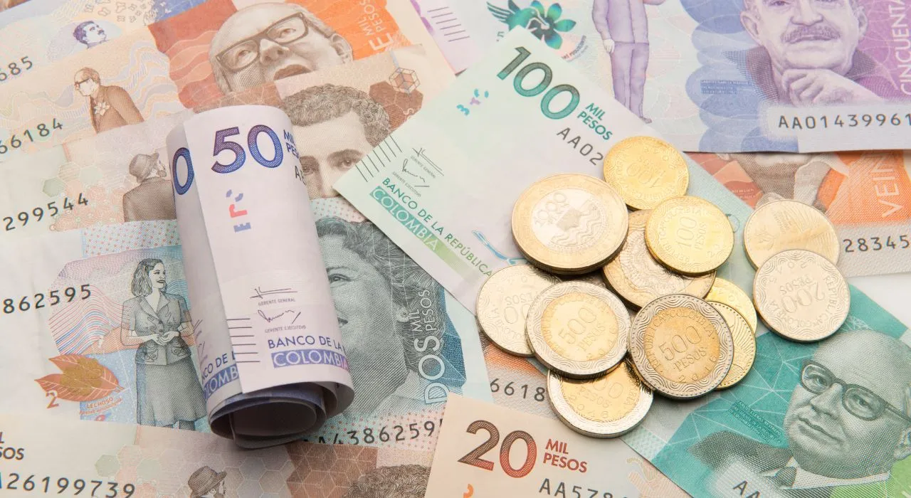 Así puede invertir su prima de junio para que no se le vuelva plata de bolsillo Así puede invertir su prima de junio para que no se le vuelva plata de bolsillo