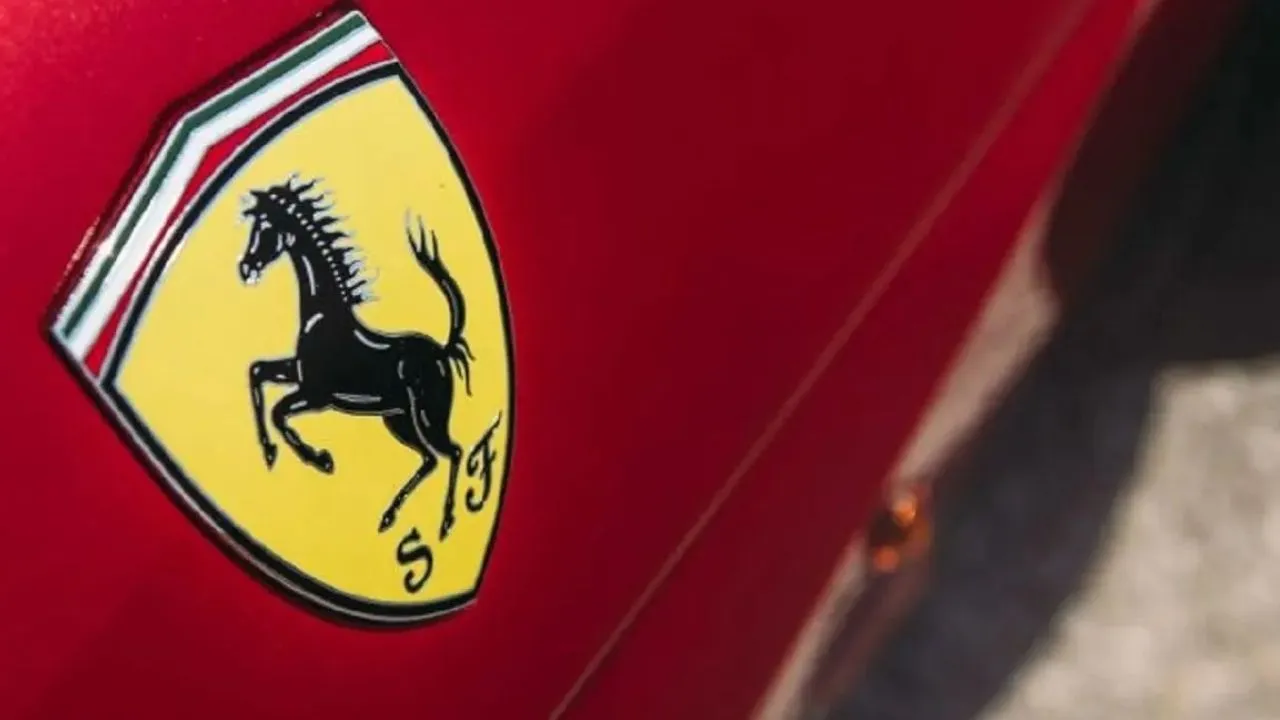 Qué está pasando con Ferrari en Colombia Compradores aceleran, pero Ferrari frena el paso en Colombia: ¿qué está pasando con sus carros?