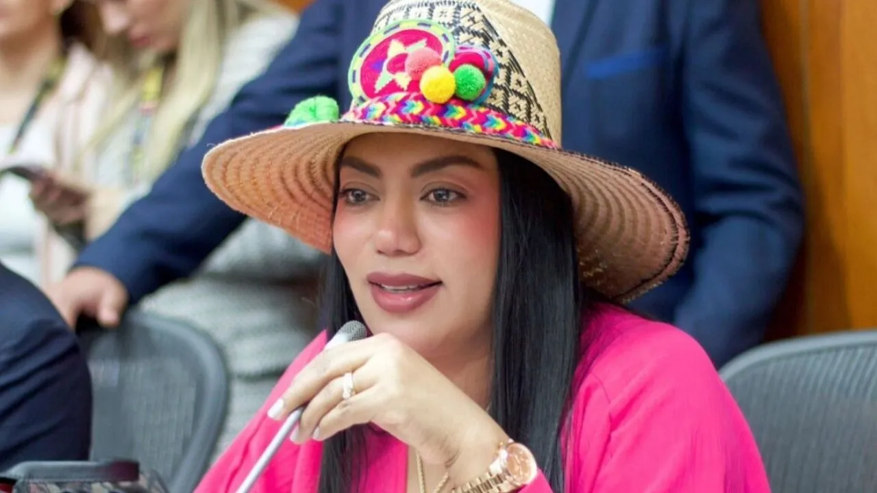 Quién es Martha Peralta Historia de Martha Peralta: hoja de vida, polémicas y por qué está siendo investigada