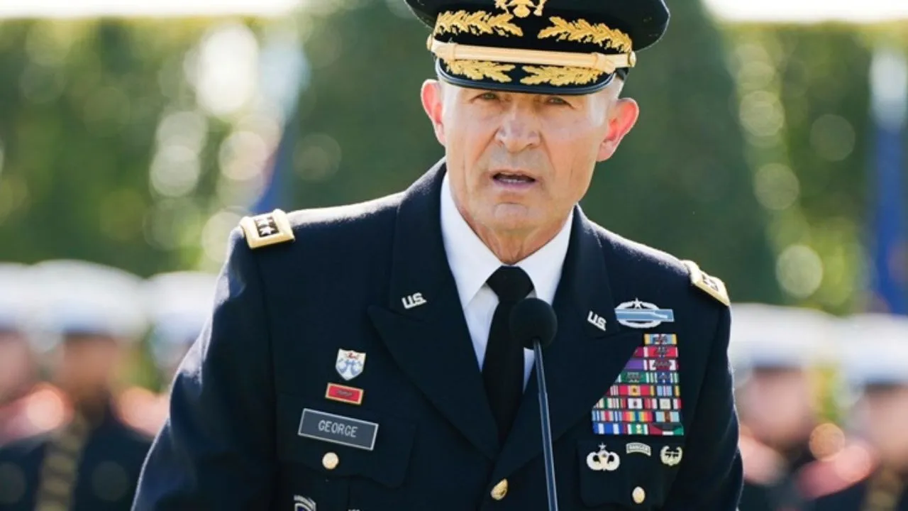 Randy George, jefe del Estado Mayor del Ejército de EE. UU. Estados Unidos destituye al jefe del Ejército mientras la guerra con Irán se intensifica