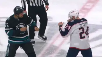 Reaves vs. Olivier: la brutal pelea que sacudió a la NHL. La batalla del año: ¿Por qué la Liga de hockey sobre hielo de EE. UU., permite peleas como la de Reaves y Olivier?
