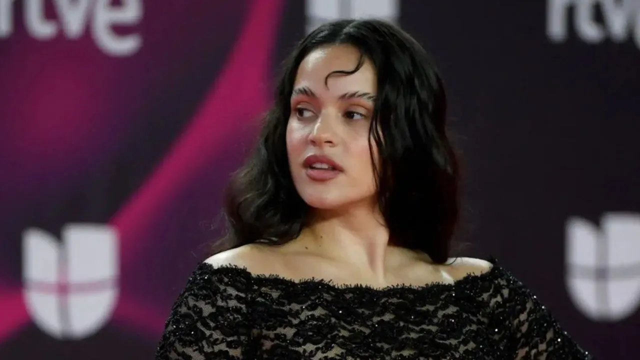 Rosalía inicia su etapa más arriesgada con Berghain Rosalía abre una nueva era con Berghain, su experimento más arriesgado