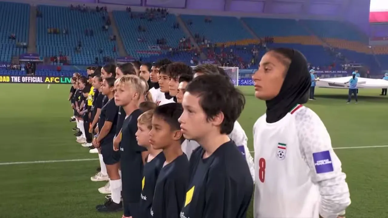 Selección femenina de Irán Video | El silencio que habló por un país: Irán convirtió el himno en un mensaje al mundo