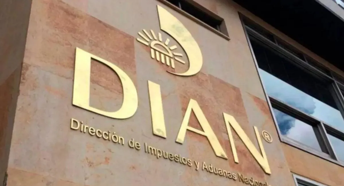 Subasta de la DIAN en septiembre DIAN subasta joyas, oro, motos y equipos: así puede participar en la puja, paso a paso