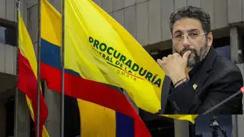 Suspenden a Agmeth Escaf por frase contra De La Espriella. La frase de Agmeth Escaf contra De La Espriella que terminó en una suspensión
