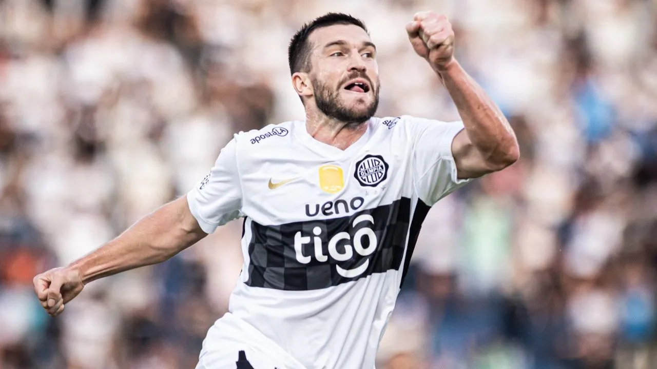 Tim Payne Video | Tim Payne, sensación en el Mundial, debutó con golazo en Paraguay con el Olimpia