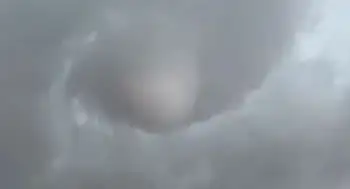 Tornado en Paraguay Video | Terror en Paraguay: de un escalofriante tornado a una brutal tormenta que azotó a Asunción