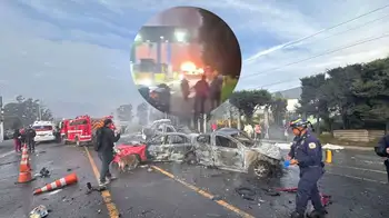 Tragedia vial en la vía Zipaquirá-Ubaté en Cundinamarca, deja varios heridos y fallecidos. Tragedia en la vía Zipaquirá–Ubaté en Semana Santa: varios heridos y fallecidos dice gobernador