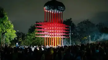 Umbral: homenaje a los 460 trabajadores de la salud fallecidos por COVID-19. 'Umbral': monumento que honra a más de 460 héroes de la salud fallecidos por COVID-19