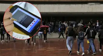 Universidades La revolución silenciosa de la educación en Colombia: crece un 55% la formación virtual mientras cae la presencial