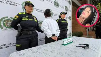 'Valentina Mor' Velásquez durante el momento de su captura en Medellín. Así fue la captura de 'Valentina Mor', señalada por drogar y robar a extranjeros en Medellín