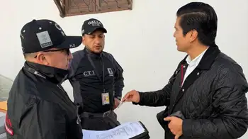 Víctor Alfonso Gamboa Chaparro, alcalde de Villa de Leyva, fue capturado por el CTI. Alcalde de Villa de Leyva, Víctor Gamboa, fue capturado por agentes del CTI por supuestas coimas