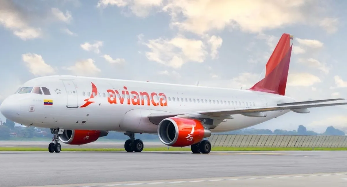Vuelo de avianca sufre por turbulencia Turbulencia golpea fuertemente a vuelo de Avianca: hay personas afectadas, avión fue desviado