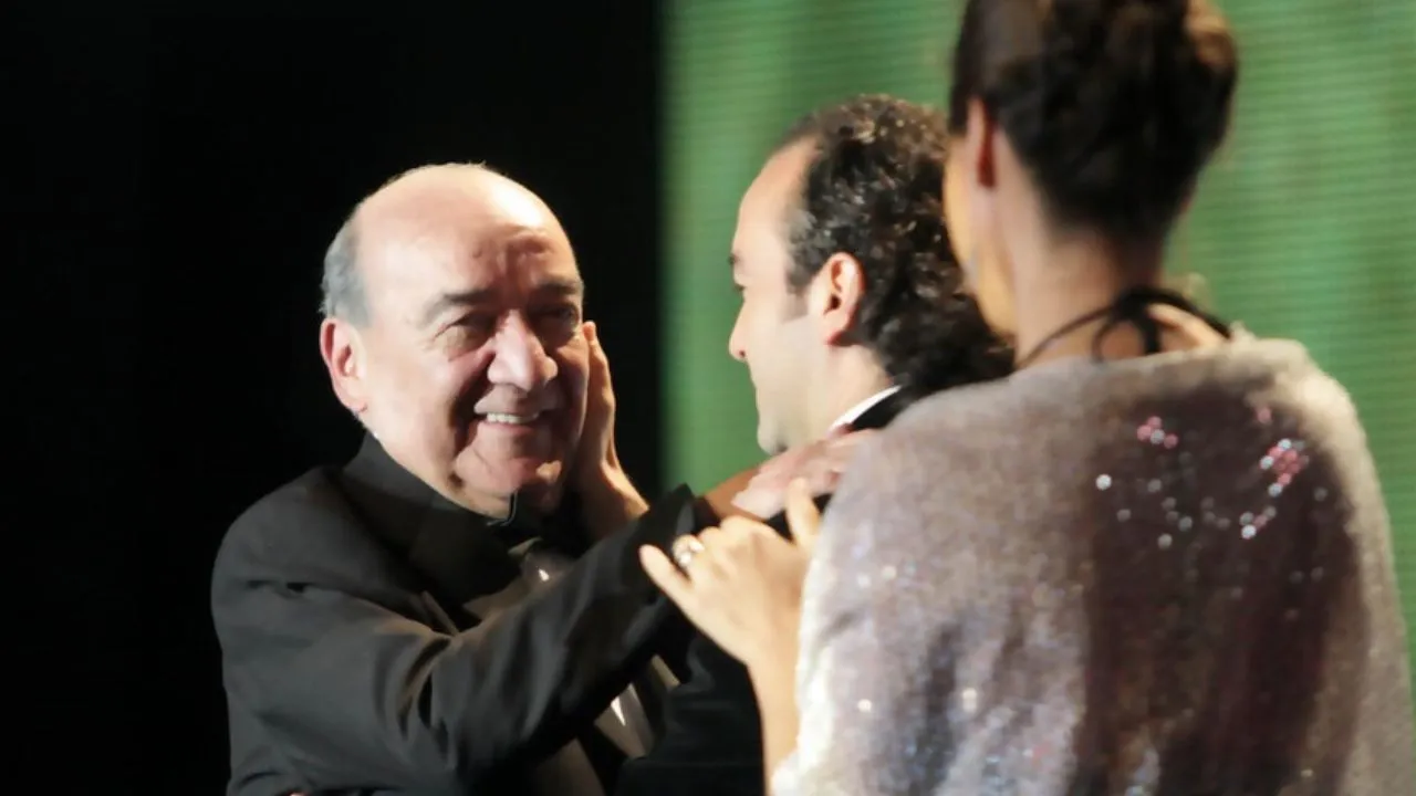 Yamid Amat ha sido el profesor de muchos periodistas del país Periodistas envían emotivos mensajes de apoyo a Yamid Amat tras quebrantos de salud: "¡fuerza!"