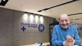 Yamid Amat, reconocido periodista colombiano, permanece hospitalizado. Yamid Amat está en UCI y en estado crítico: Fundación Santa Fe informó su pronóstico, ¿cuál es?